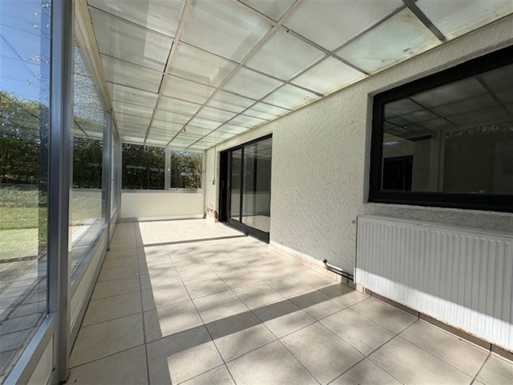 MAISON AVEC GARAGE