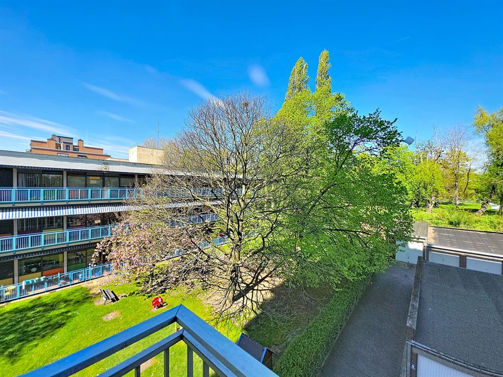 BEL APPARTEMENT - 3 CH - TERRASSE - BALCON