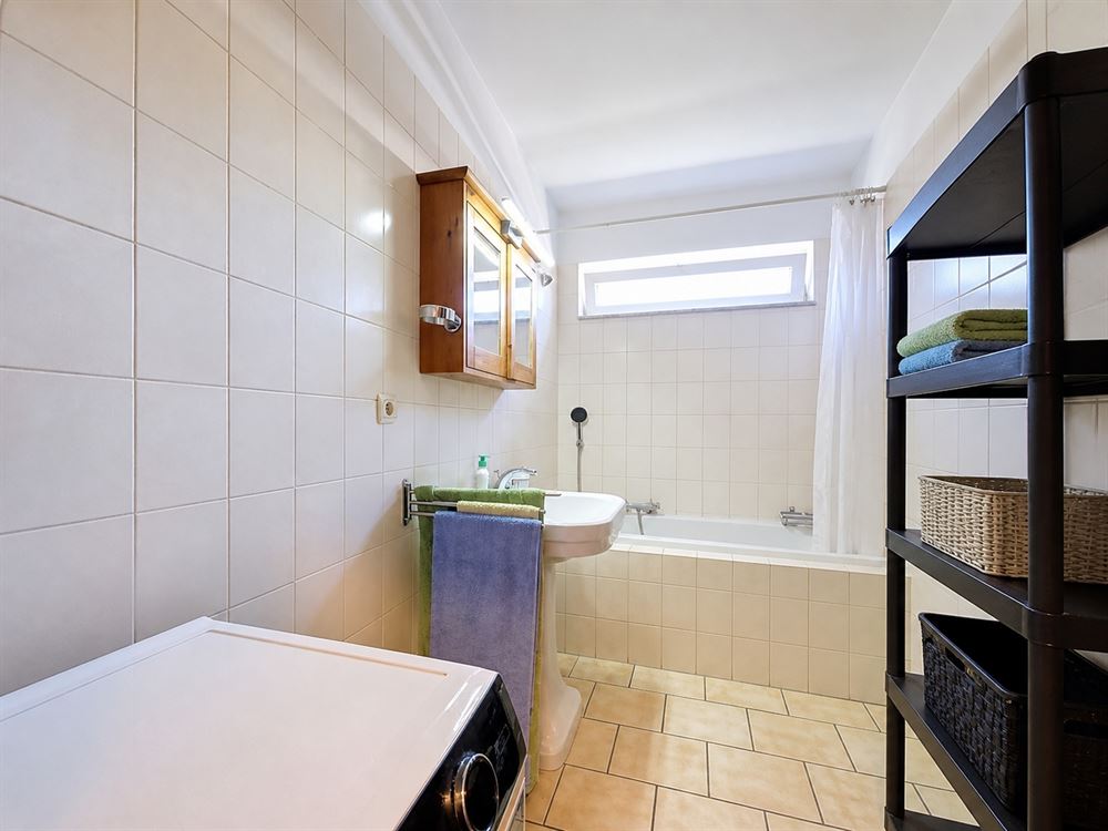 BEL APPARTEMENT - 3 CH - TERRASSE - BALCON