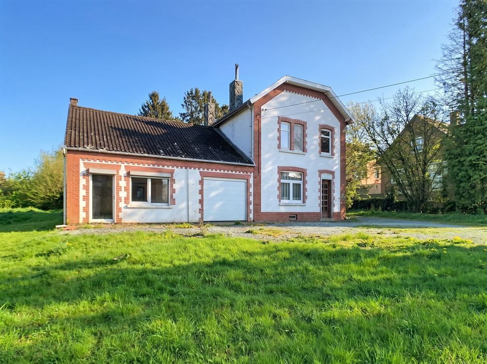 MAISON 4 FACADES 3 CHAMBRES GARAGE JARDIN