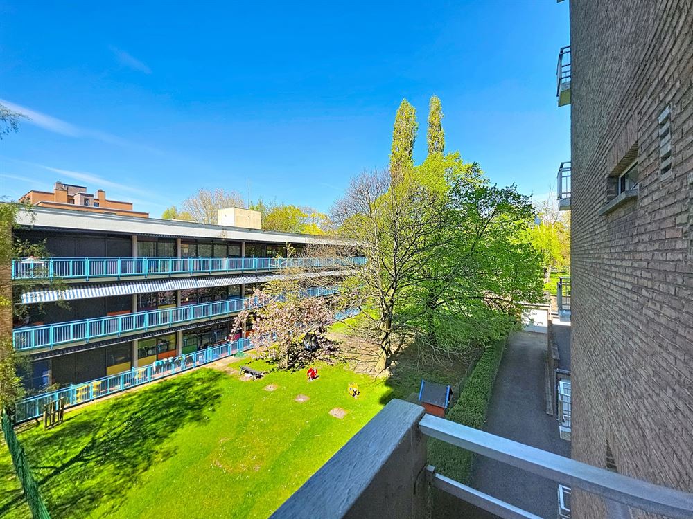 BEL APPARTEMENT - 3 CH - TERRASSE - BALCON