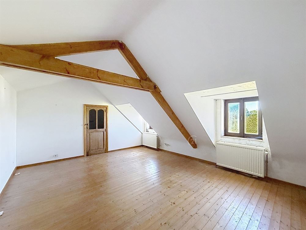FERME D'EXCEPTION SUR JONCRET