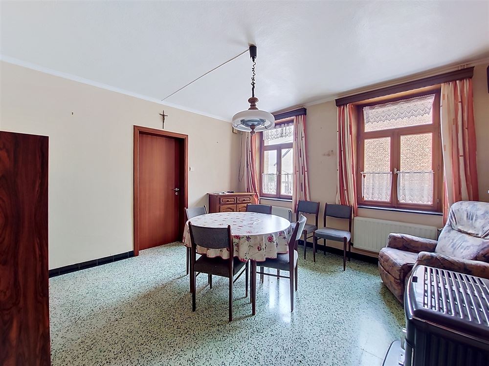 MAISON D'HABITATION