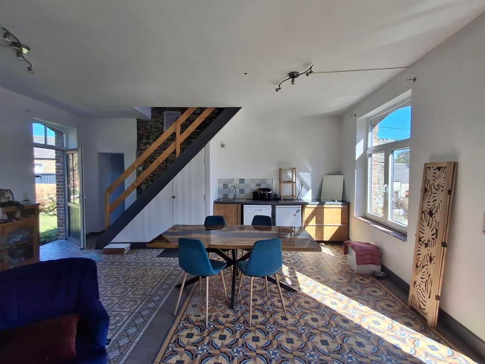 MAISON D'HABITATION