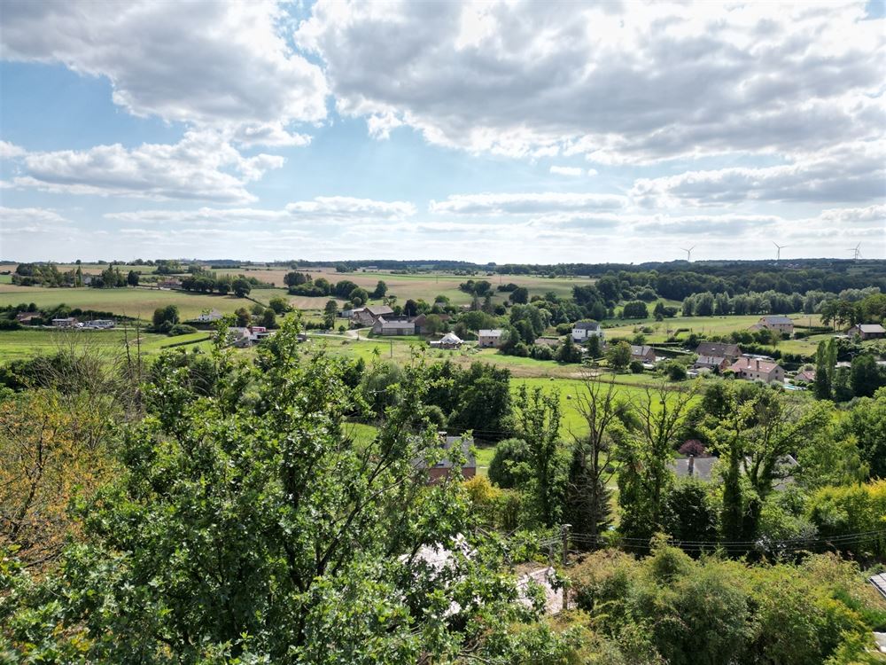 CHARMANTE VILLA AVEC VUE IMPRENABLE