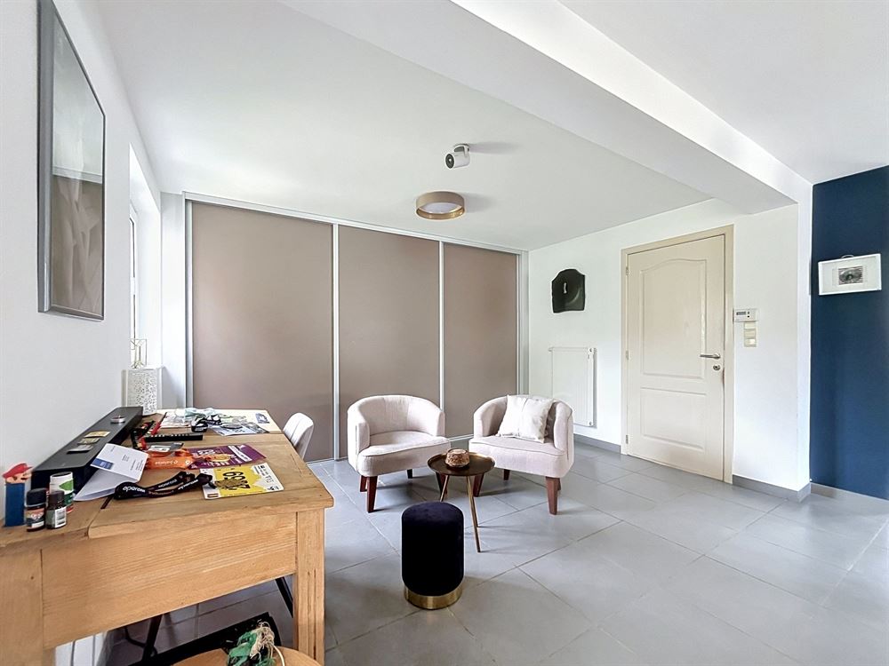 VILLA 4 CHAMBRES - VERANDA - GARAGE ET DEPENDANCE