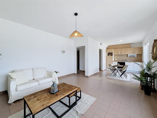 APPARTEMENT - 2 CHAMBRES - PARKING