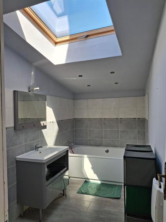 MAISON D'HABITATION