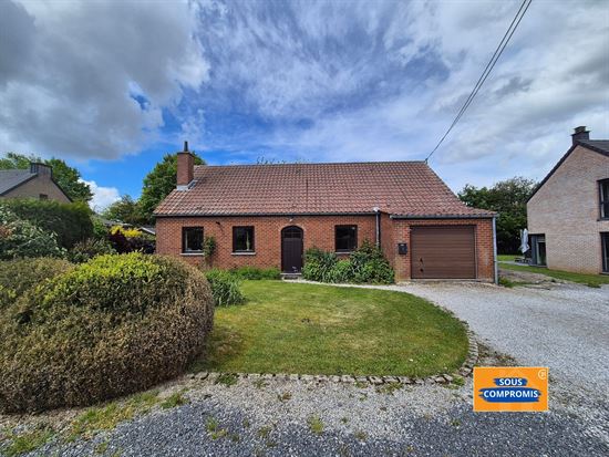 VILLA 3 CHAMBRES, GARAGE ET JARDIN