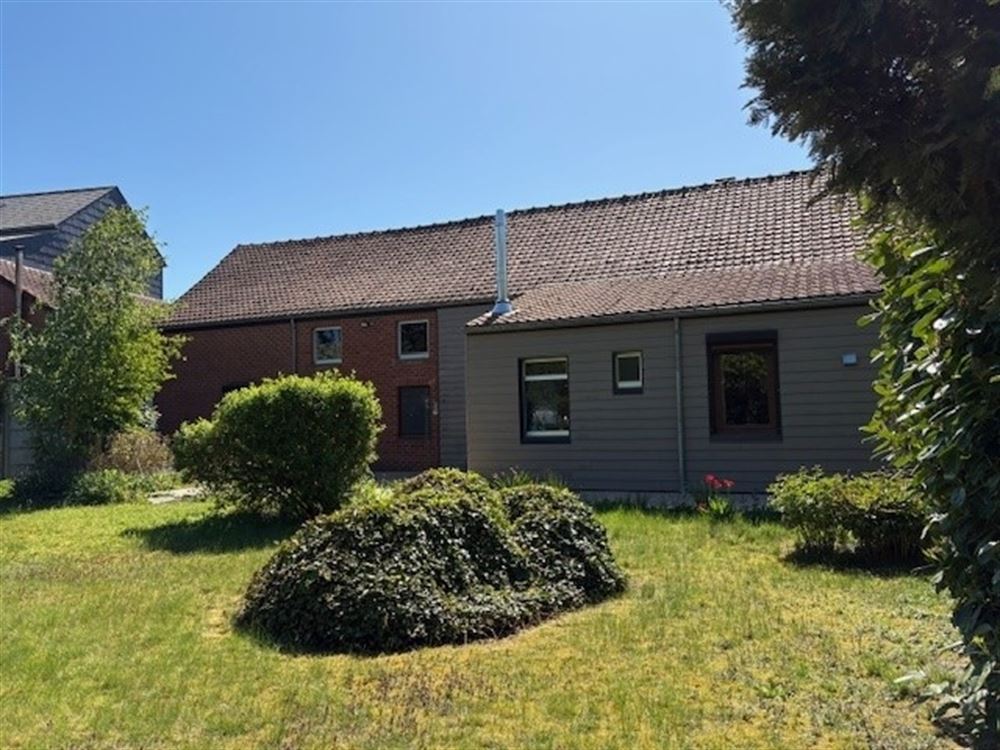 MAISON D'HABITATION