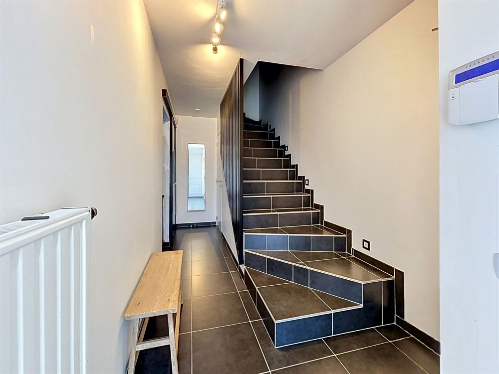 MAISON - 4 CHAMBRES - JARDIN