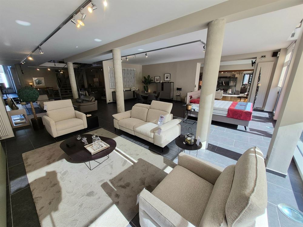 IMMEUBLE DE RAPPORT - COMMERCIAL