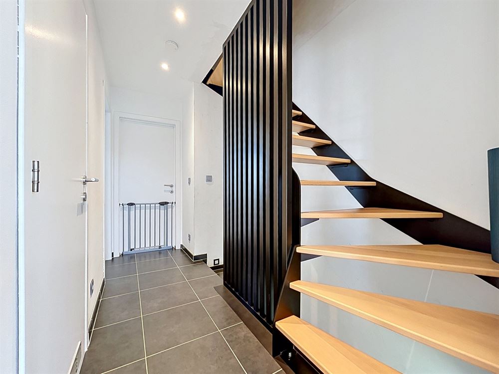 MAISON - 4 CHAMBRES - JARDIN