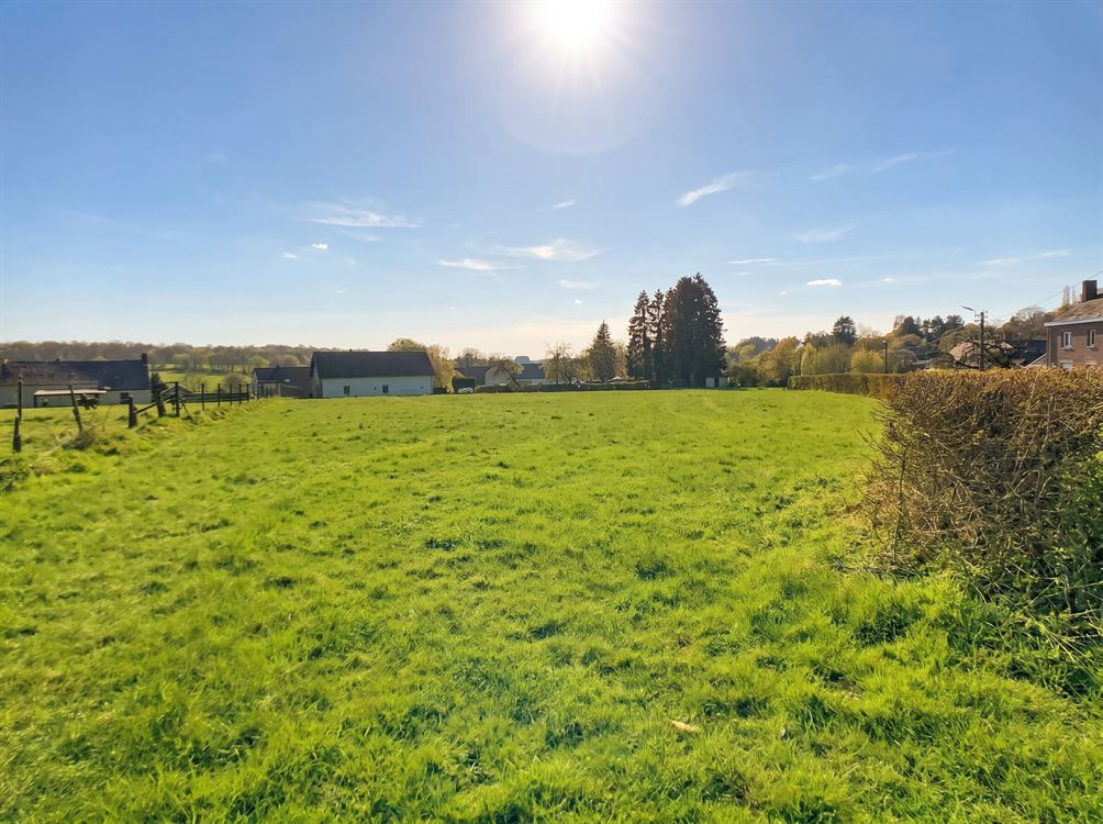 SUPERBE TERRAIN A BATIR DE 2772M²