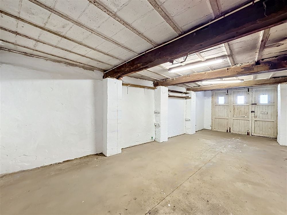 AUTHENTIQUE MAISON EN PIERRE BLEUE – JARDIN – GARAGE