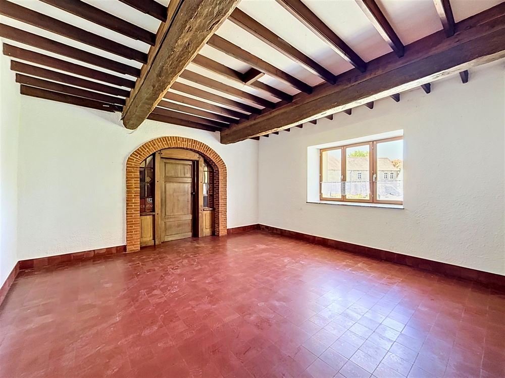 AUTHENTIQUE MAISON EN PIERRE BLEUE – JARDIN – GARAGE