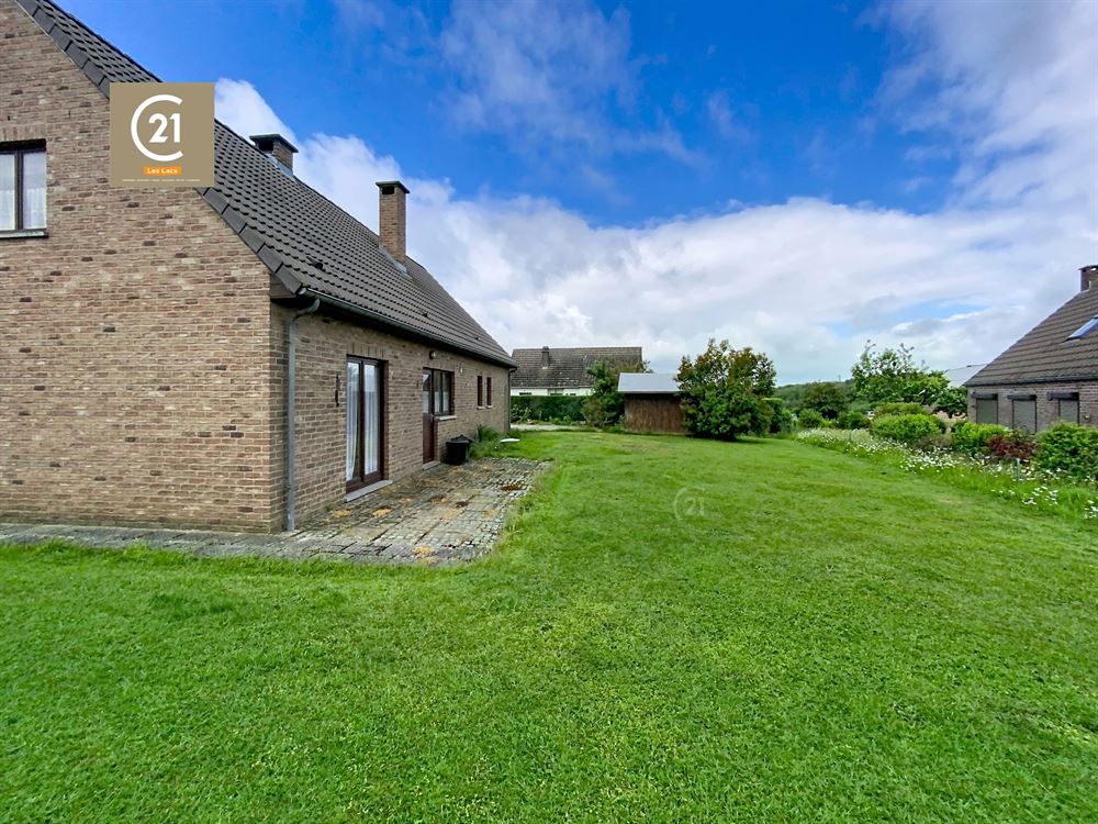 VILLA 2 CHAMBRES JARDIN ET GARAGE