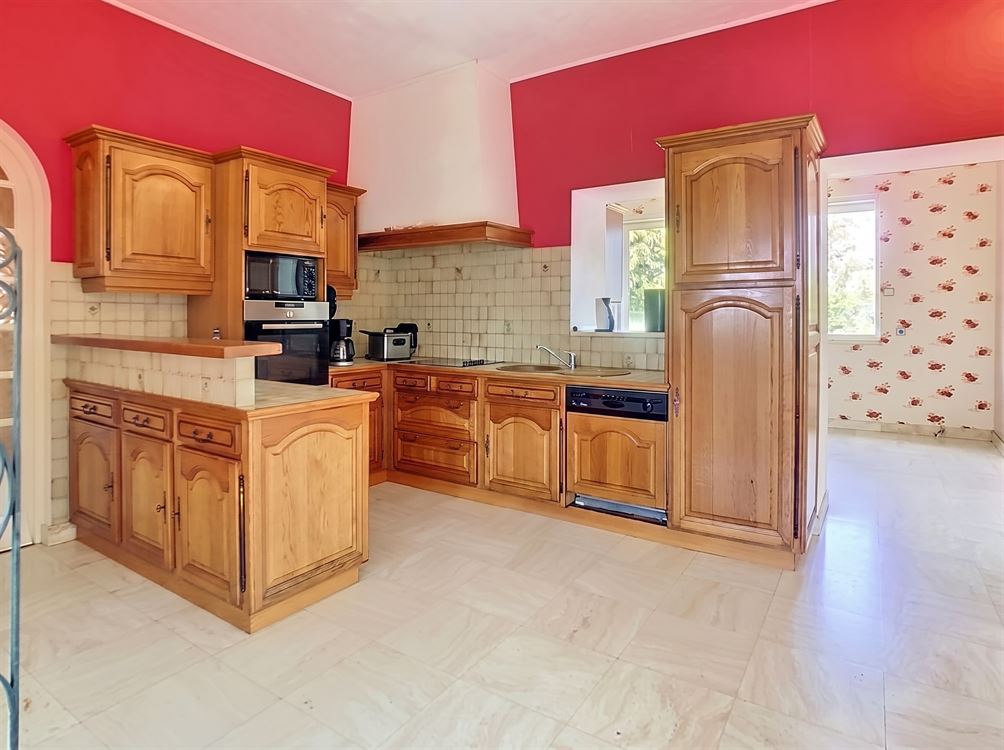 MAISON DE CARACTERE 4 CHAMBRES JARDIN DOUBLE GARAGE