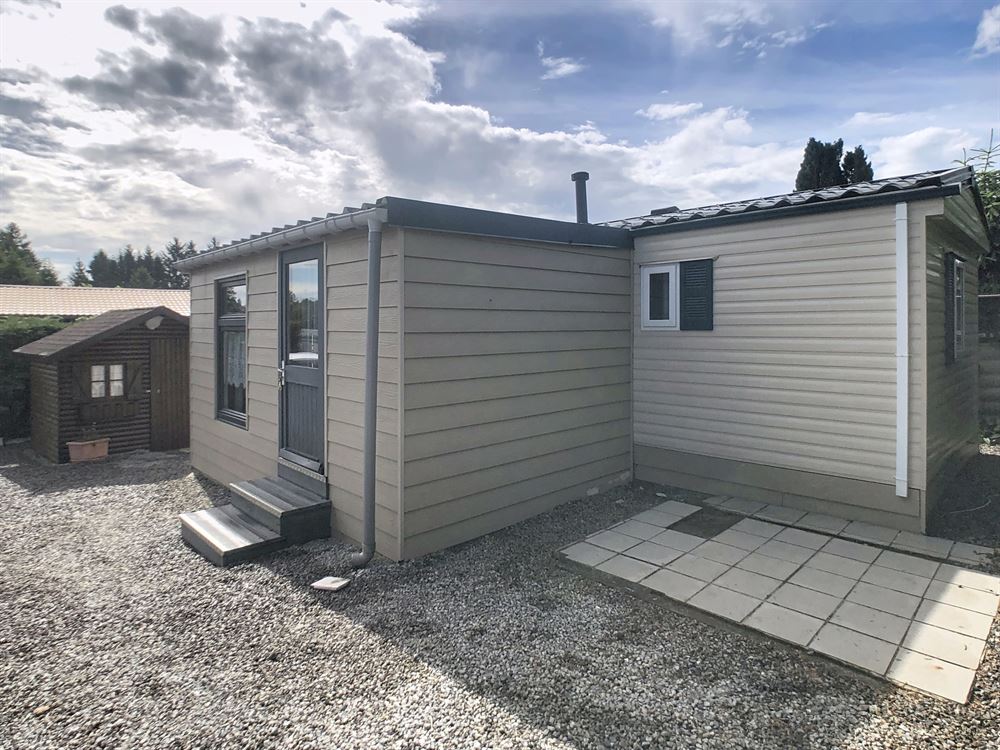 CARAVANE 2 CHAMBRES AVEC TERRAIN