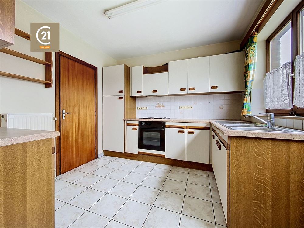 VILLA 2 CHAMBRES JARDIN ET GARAGE