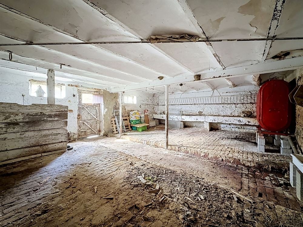 MAISON - 3 CHAMBRES - ETABLE - JARDIN
