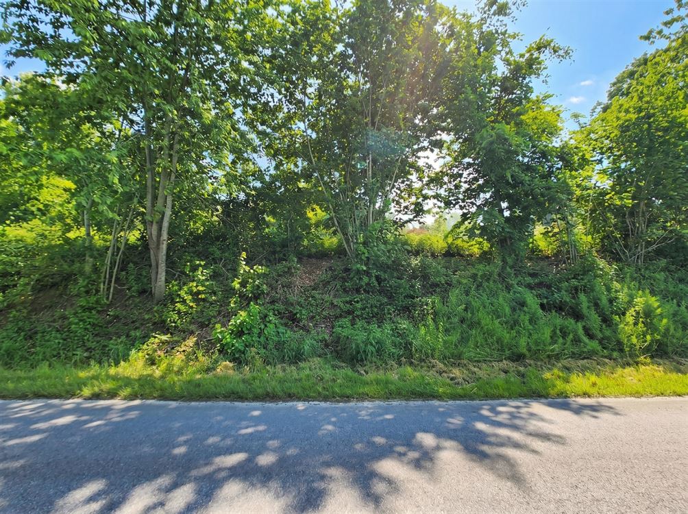 TERRAIN A BATIR DE 1983M²