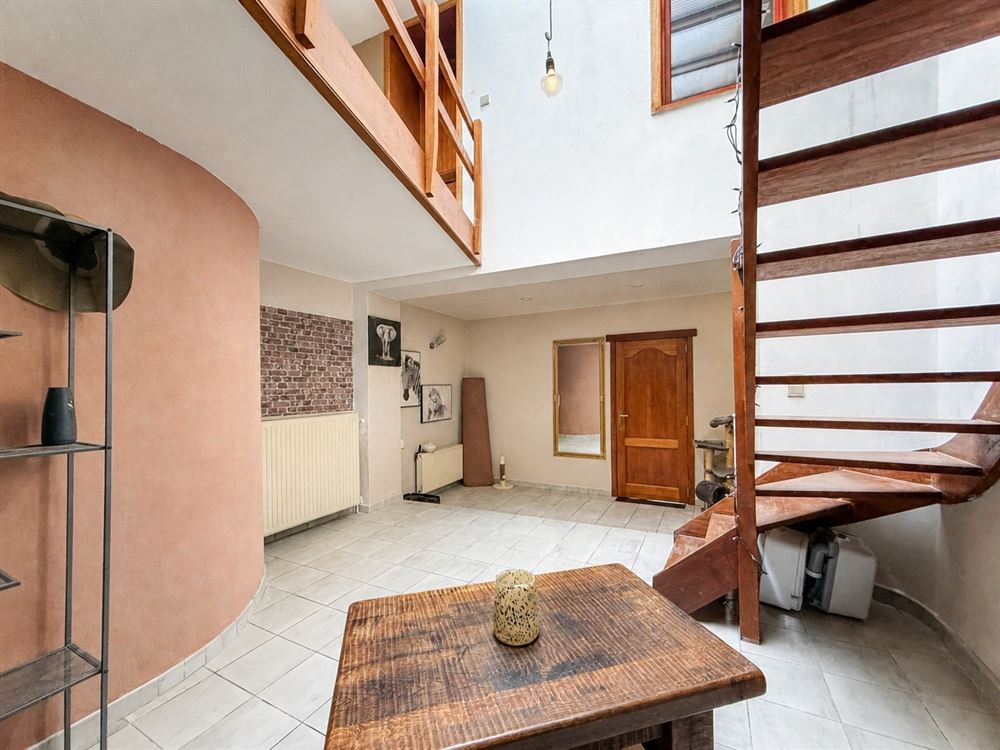MAISON LUMINEUSE