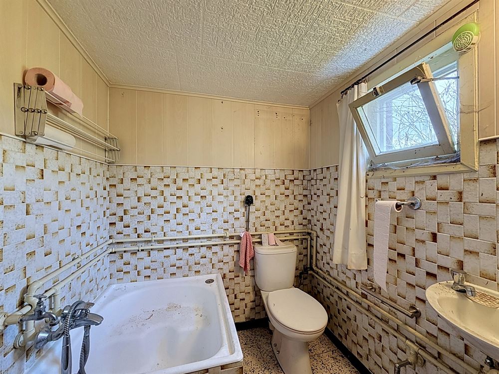 MAISON - 3 CHAMBRES - ETABLE - JARDIN