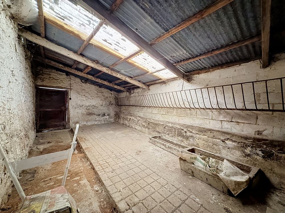 GRANGE DE 160M²