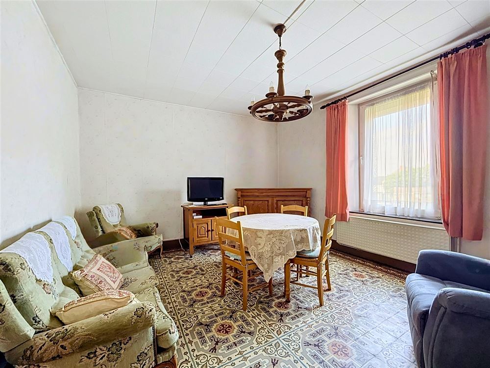 CHARMANTE MAISON DE VILLAGE – 3 CHAMBRES – JARDIN – GARAGE