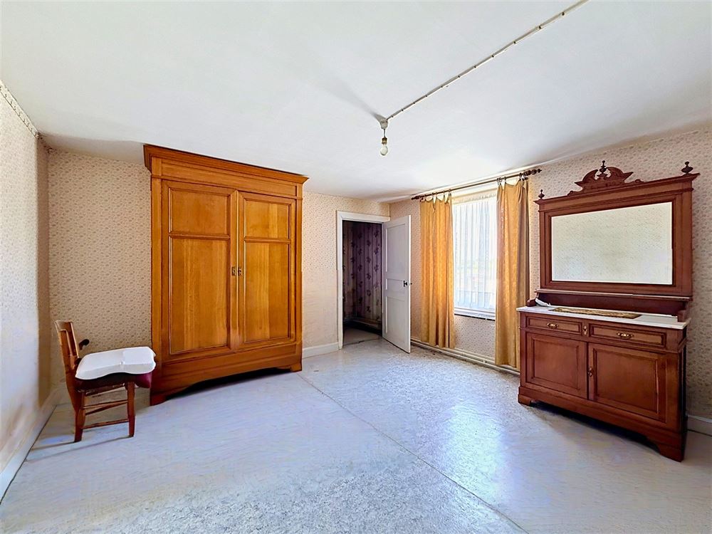 CHARMANTE MAISON DE VILLAGE – 3 CHAMBRES – JARDIN – GARAGE