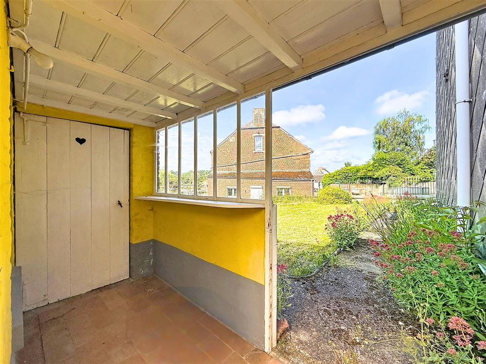 CHARMANTE MAISON DE VILLAGE – 3 CHAMBRES – JARDIN – GARAGE