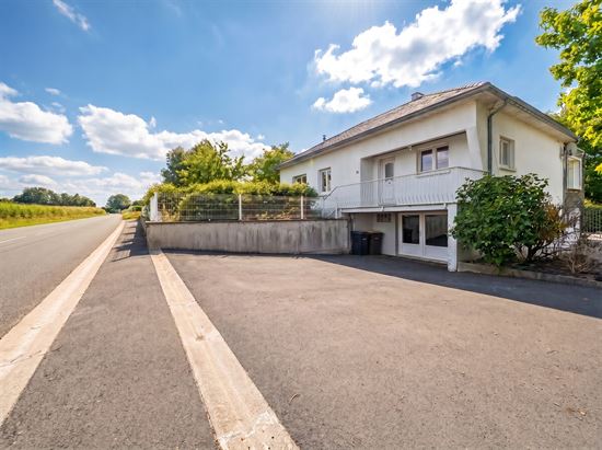 VILLA 4 FACADES