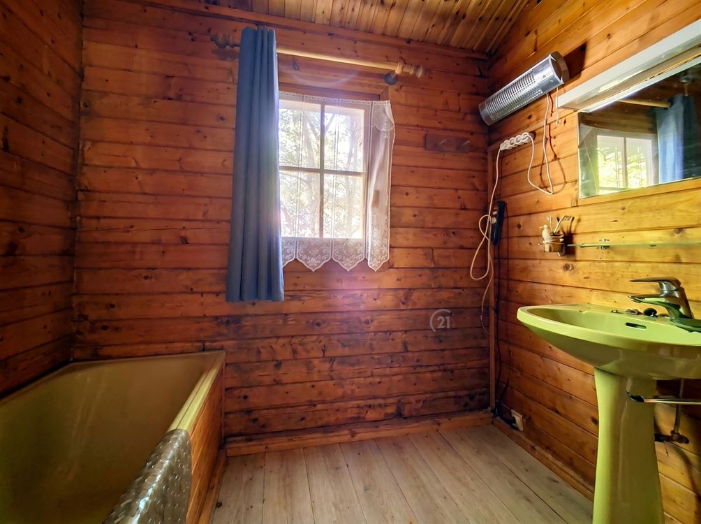 Chalet authentique niché dans un écrin de verdure