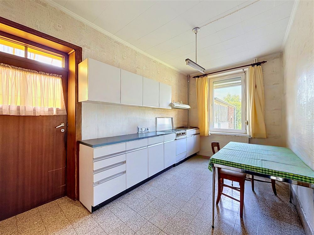 CHARMANTE MAISON DE VILLAGE – 3 CHAMBRES – JARDIN – GARAGE