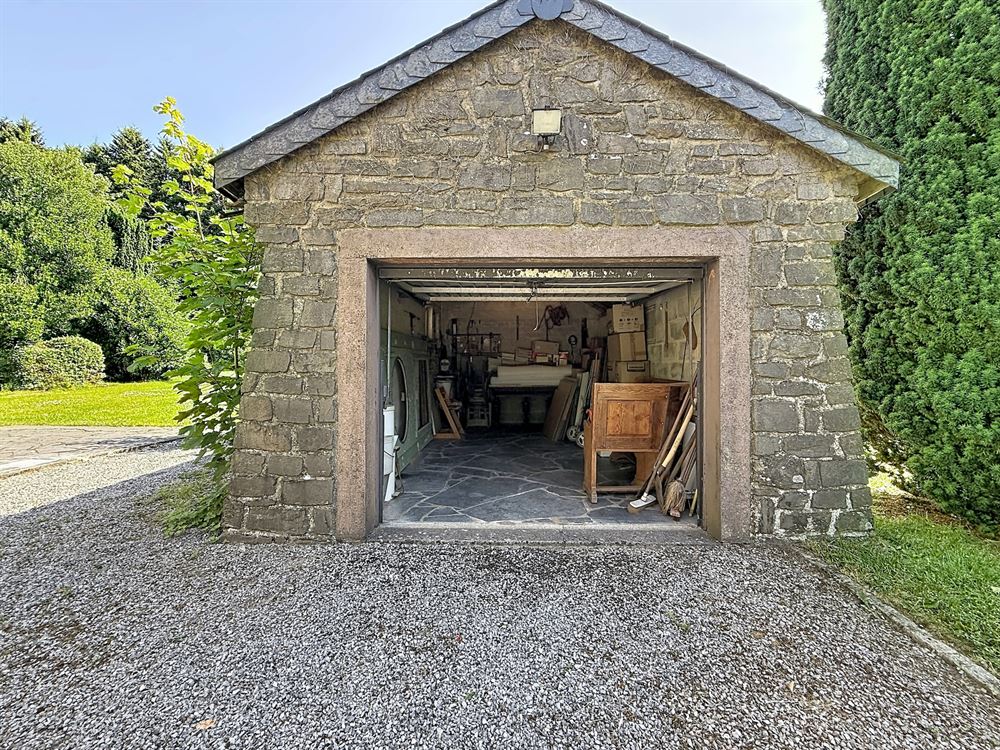 VILLA - 3 CHAMBRES - GARAGE - JARDIN