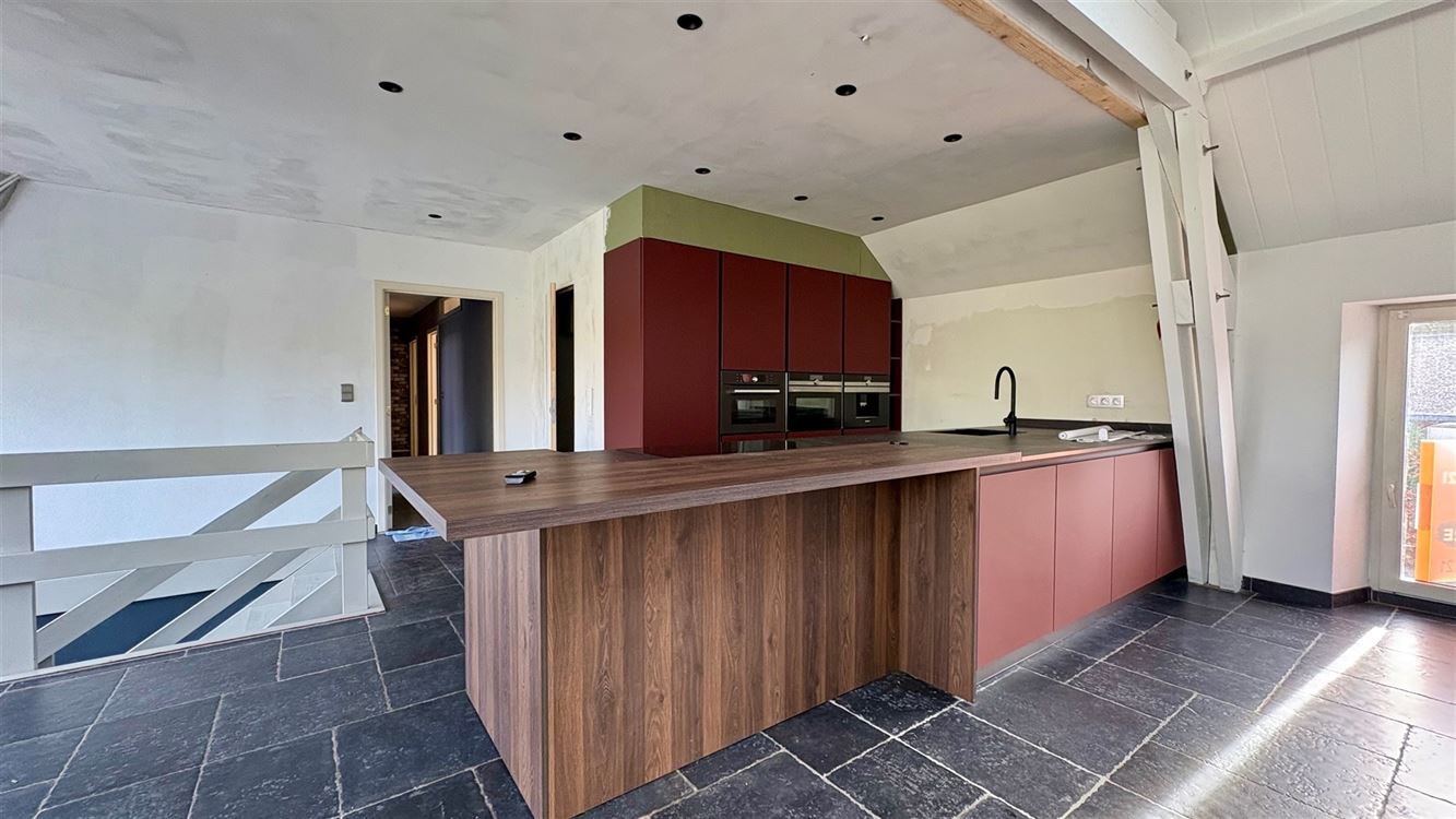 MAISON DE CHARME 2 CHAMBRES AVEC GARAGE