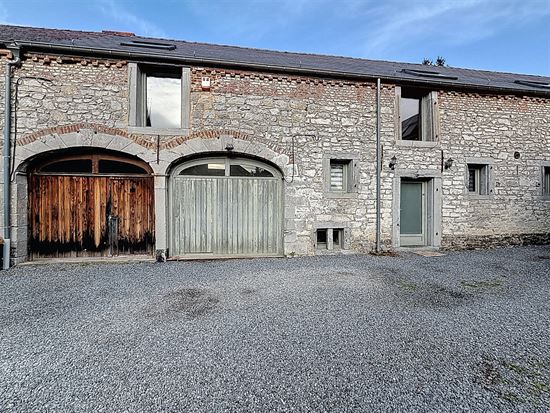 MAISON DE CHARME 2 CHAMBRES AVEC GARAGE