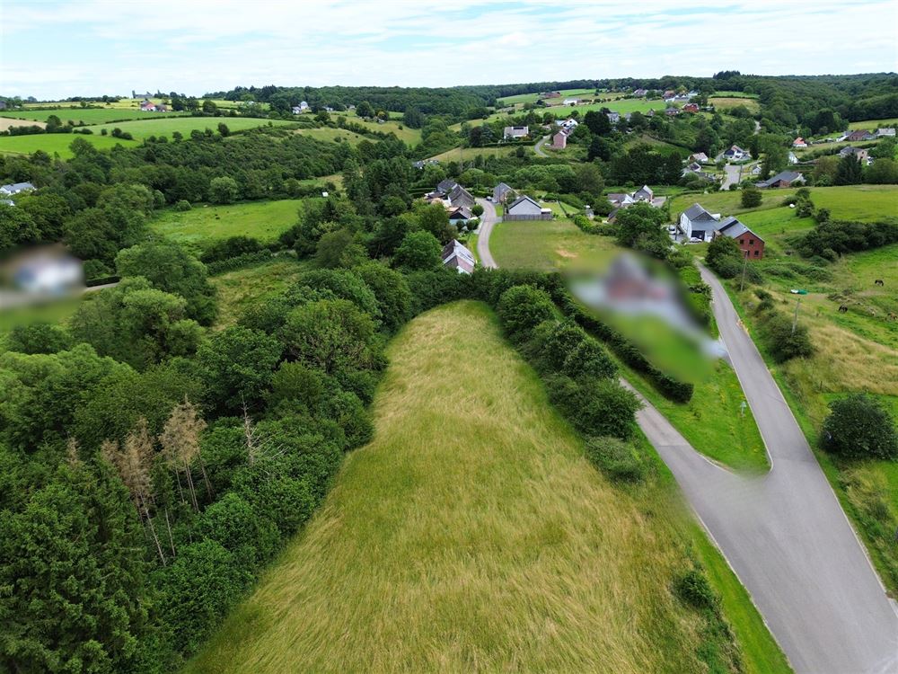 SUPERBE TERRAIN À BÂTIR DE 19,64 ARES - FAÇADE DE 70 M