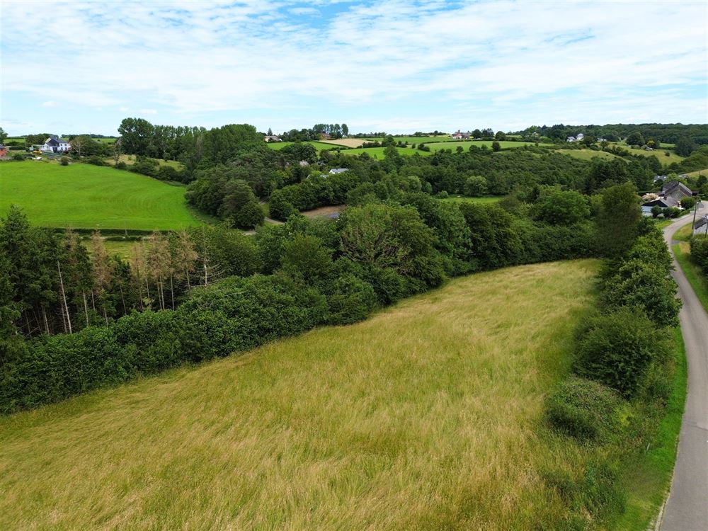 SUPERBE TERRAIN À BÂTIR DE 19,64 ARES - FAÇADE DE 70 M