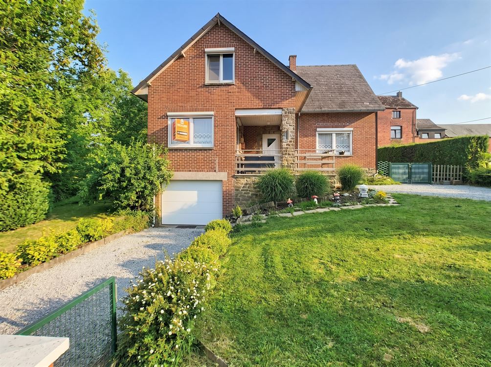 VILLA 3 CHAMBRES + BUREAU AVEC GARAGE ET JARDIN