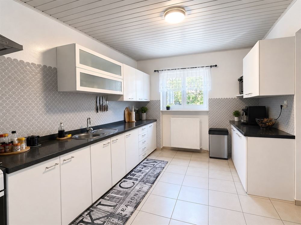 MAISON 3 FACADES - 4 CHAMBRES