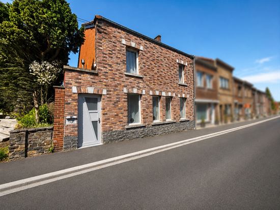 MAISON 3 FACADES - 4 CHAMBRES
