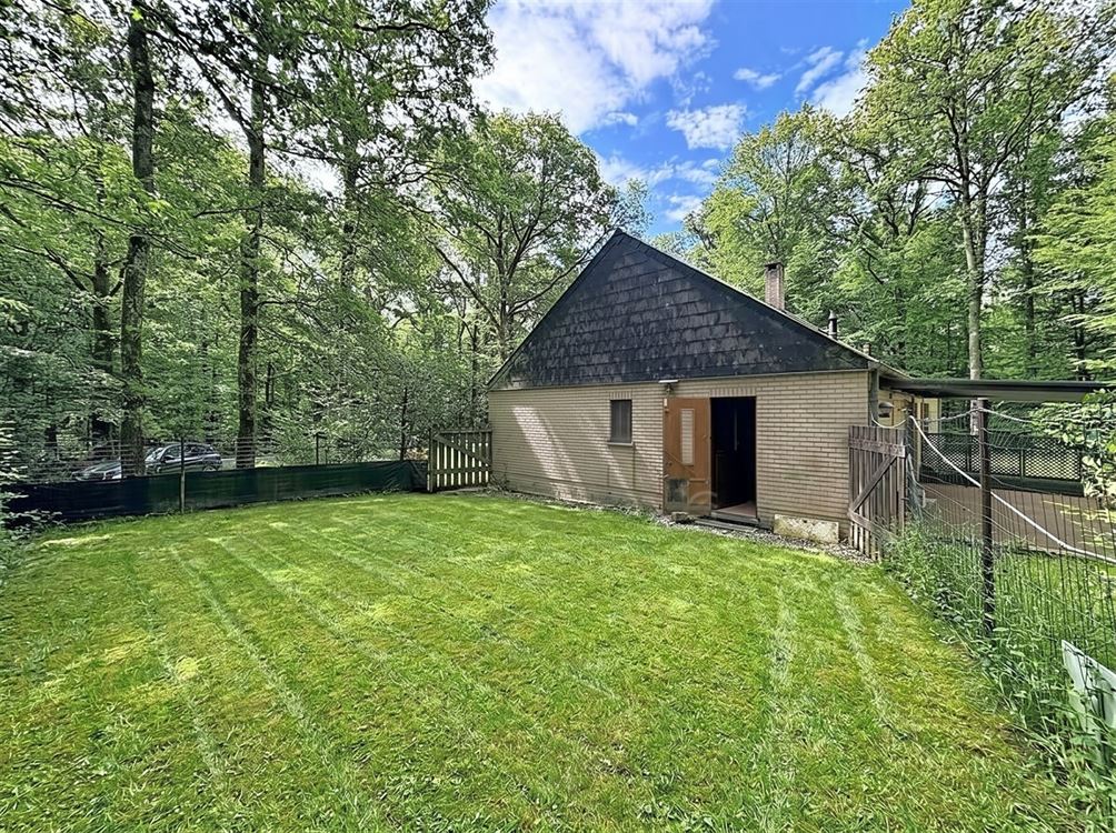 SUPERBE MAISON 4F DANS UN DOMAINE