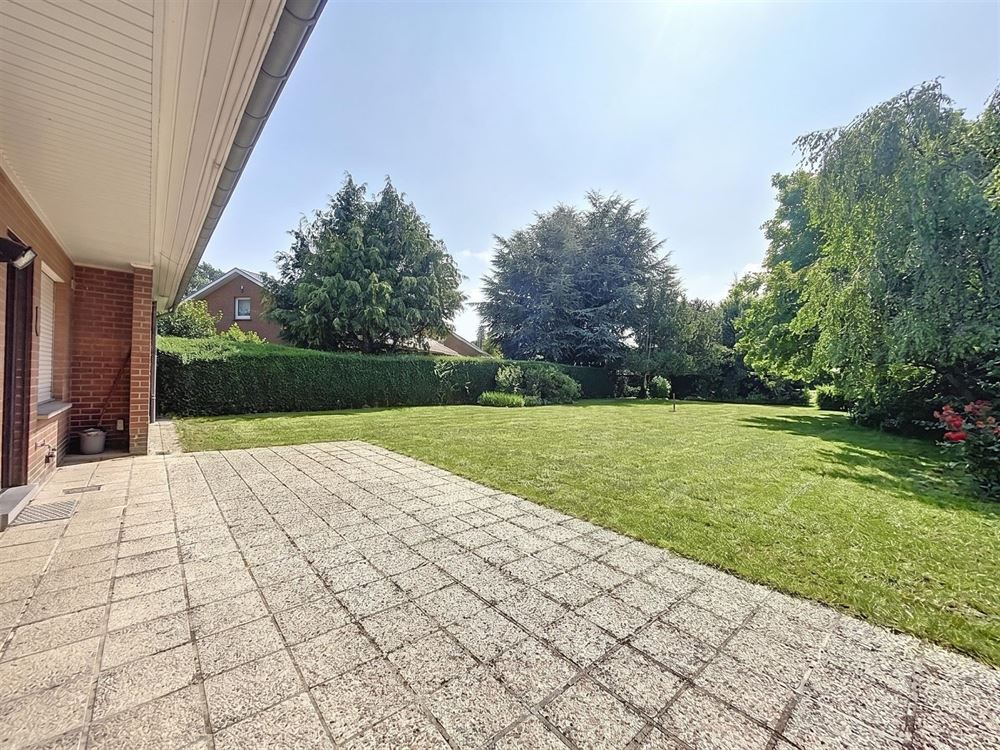 VILLA 4 FACADES