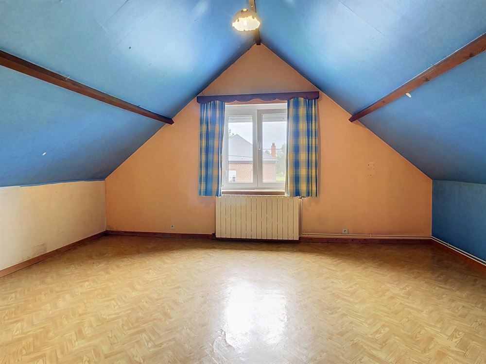 VILLA 3 CHAMBRES + BUREAU AVEC GARAGE ET JARDIN