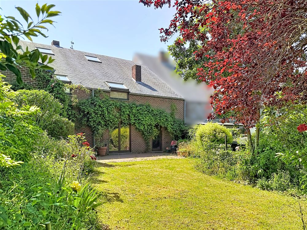 SUPERBE MAISON 6 CHAMBRES – JARDIN ARBORÉ – GARAGE