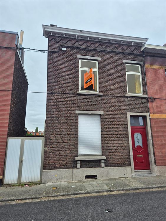 MAISON 2 CHAMBRES AVEC JARDIN