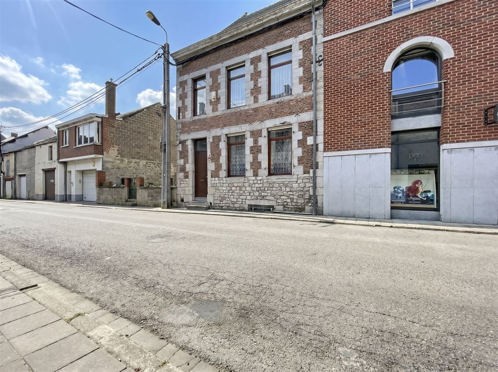 MAISON DE VILLE AVEC POTENTIEL