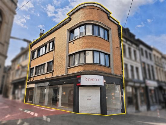 IMMEUBLE DE RAPPORT - COMMERCE + 2 APPARTEMENTS